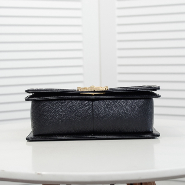 シャネルバッグ内部構造